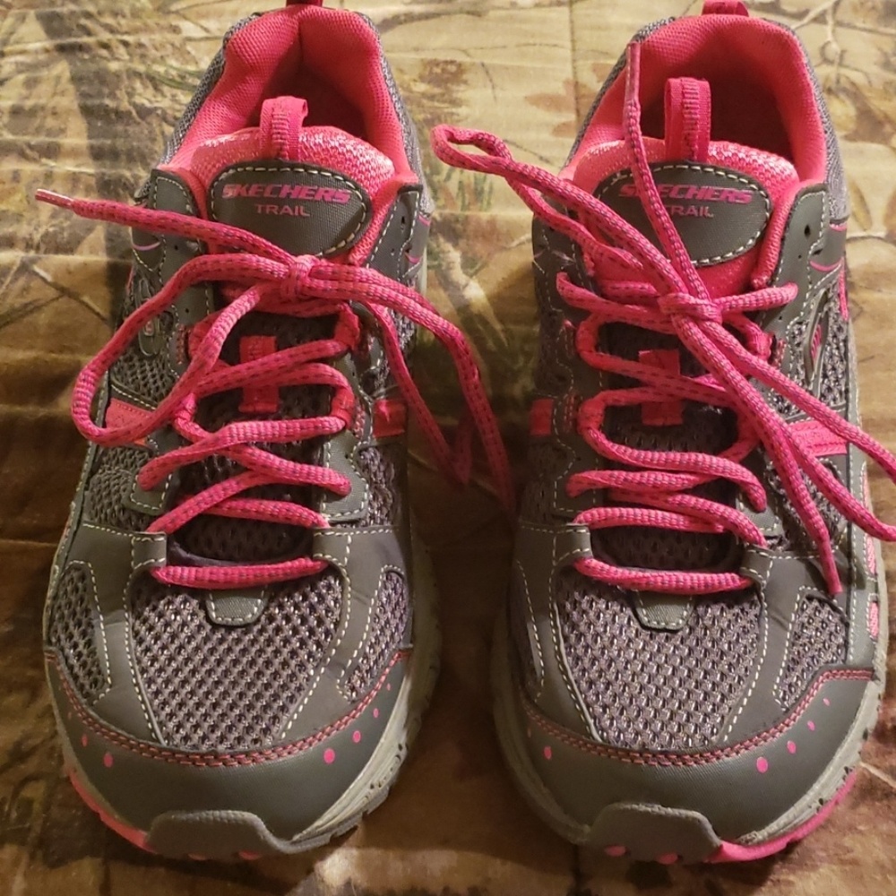 Skechers trail sneakers